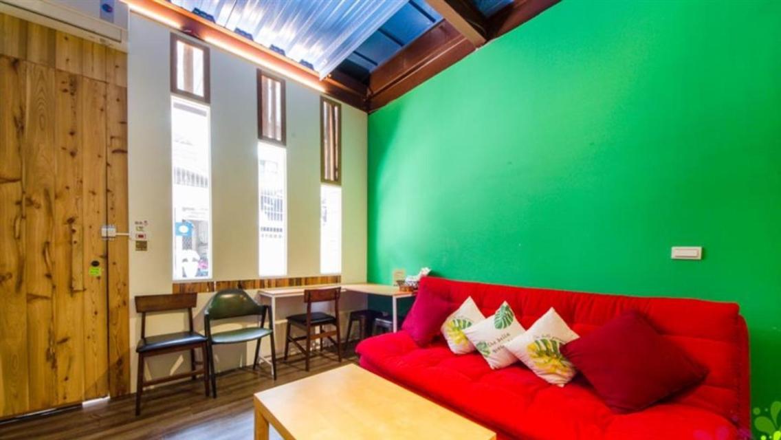 小黑琵416輕旅 Little Happy Hostel Tainan Exterior foto